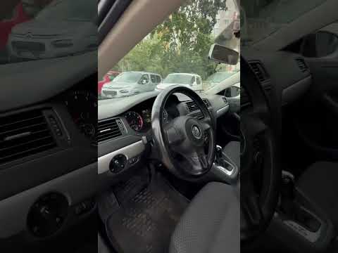 фото volkswagen jetta vi 0