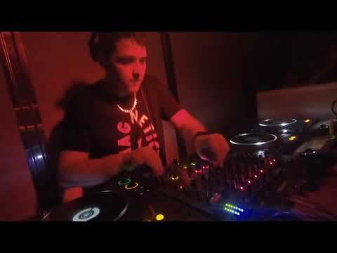 Mikel CH@RedBox Pamplona 1/2/2020