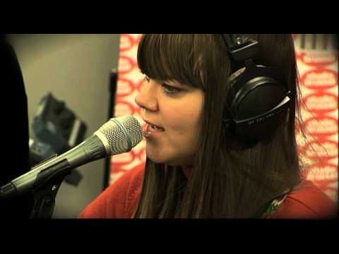 Studio Brussel: First Aid Kit - Emmylou