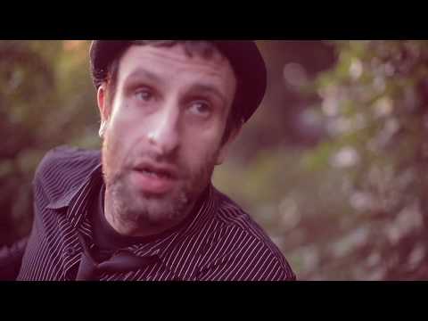 Egotronic - Rannte der Sonne hinterher (feat. Mirco) [Official Video]