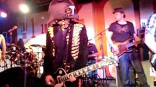 Adam ant @100 club 27/1/11 Physical (You&#39;re So)