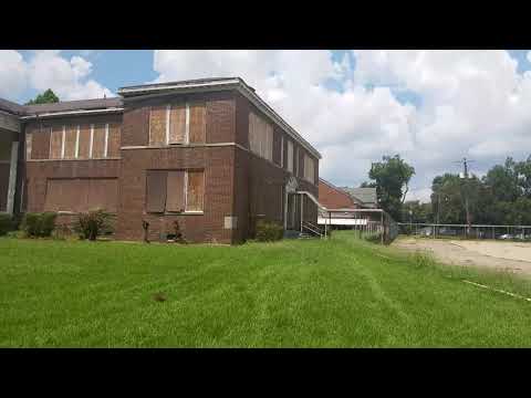 Abandoned Tallulah High School (Tallulah, Louisiana)