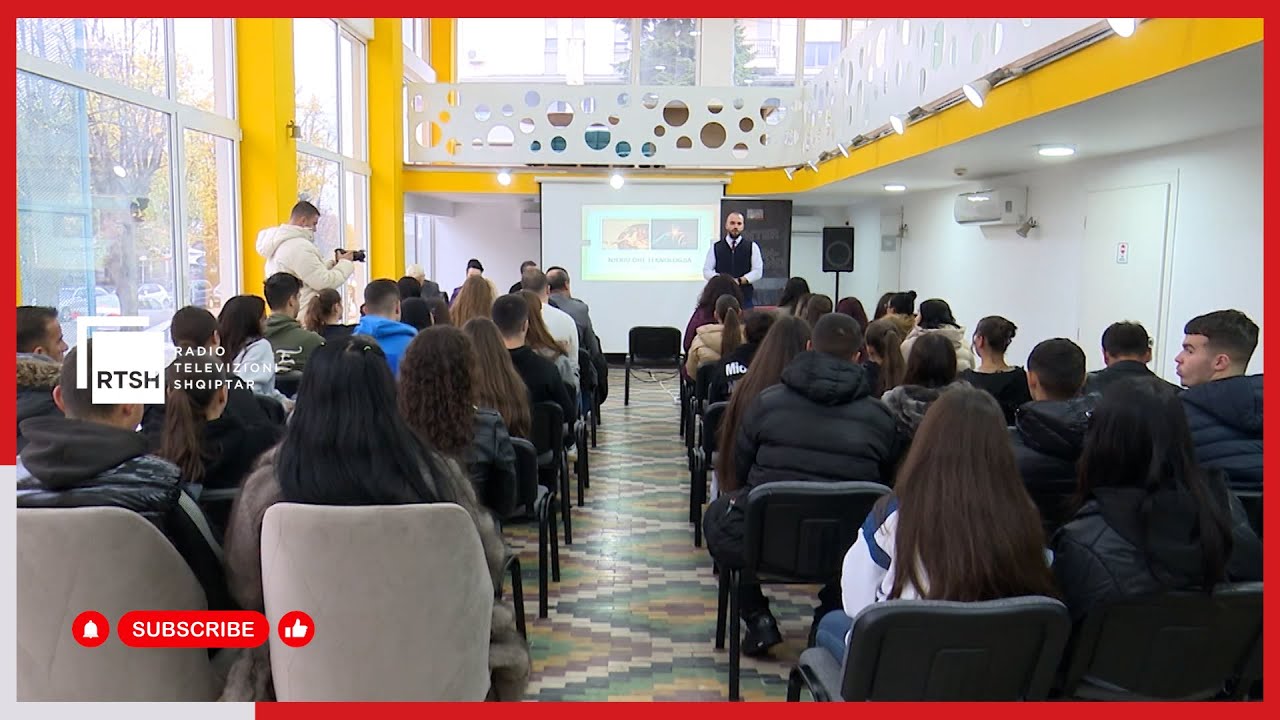 “Njeriu dhe teknologjia”, të rinjtë në Korçë diskutim për ndikimin dhe të ardhmen profesionale