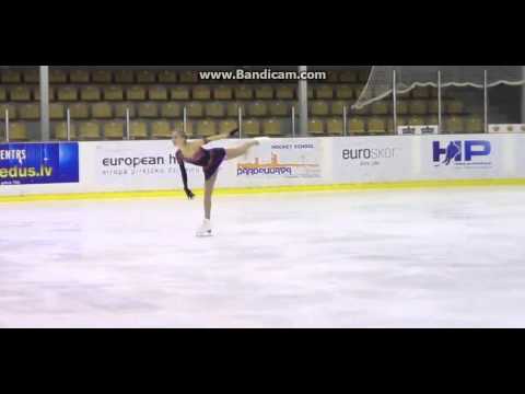 VolvoCup2014-Ladies SP-Victoria HUEBLER(AUT)