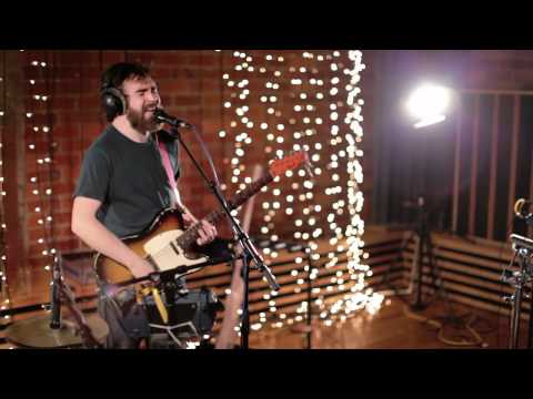 In Session: Liam Finn - Roll Of The Eye