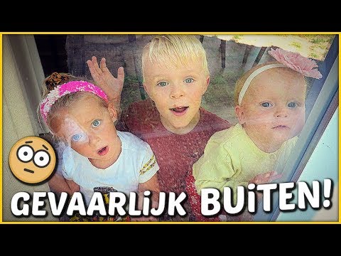 SURVIVING 24 HOURS IN A HOLIDAY HOME 🏡 | Bellinga Family Vloggers #1458