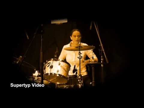 Sabine Pyrker - Drum Solo(Blues & Jazz im Troadkasten)