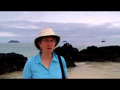 bachas beach, santa cruz isla, galapagos