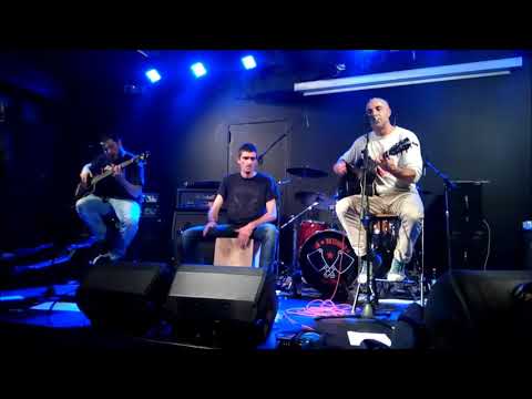 Tommi e Gli Onesti Cittadini - Piu' Blu / Mi Sto Fissando (Pornoriviste) @Circolone Legnano