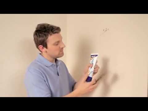 How to Fill Holes & Cracks in Walls with Polycell | B&M Stores