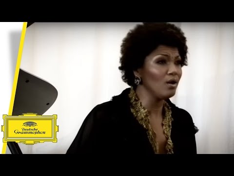 Measha Brueggergosman – Chausson: Le temps des lilas