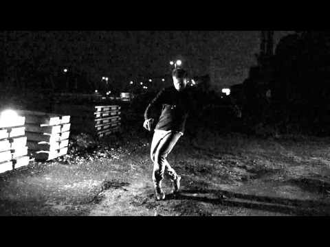 YUCKY x ELADE - Simply Walk