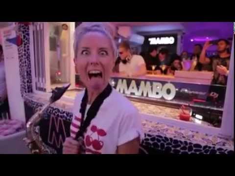 Klingande and the lovely Laura cafe mambo 2015
