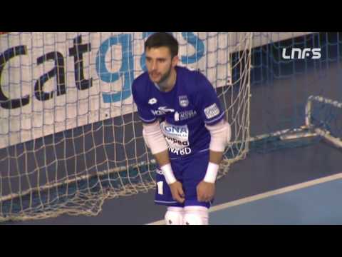 Paradas Asier en el Catgas Energía - Magna Gurpea. 1Div, J27