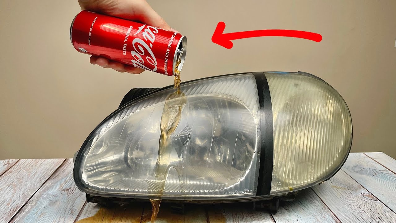 🔥🔥Brilliant method! Clears darkened headlights! In just 5 minutes