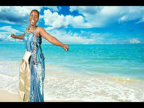 Lok Obanga Ber Yomo Cwinya By HARIET ODONGO (Luo/Lango/Acholi/Kuman/Northern Uganda Gospel Music)