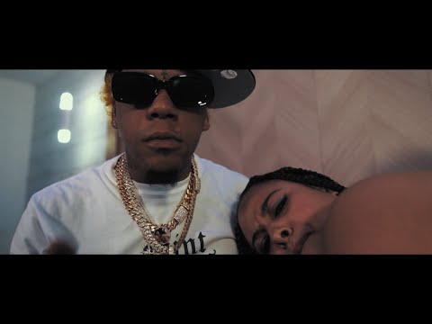 Yomel El Meloso X  Ruth La Bad Bitch X David Bonilla - CUANDO FUMO, PROD. LEO RD (Video Oficial)
