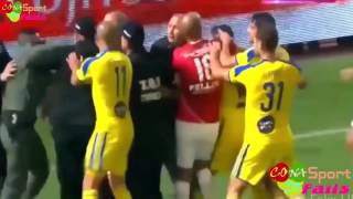 Download lagu Video Lucu Sepak Bola Bikin Ngakak Sampai 2017 mp3