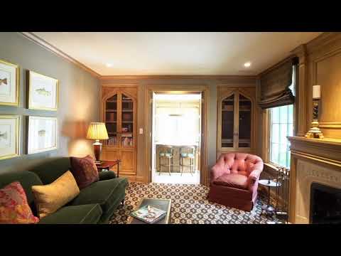 209 Cliff Road, Wellesley