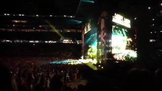 Kenny Chesney "Everybody Wants to go to Heaven" Live