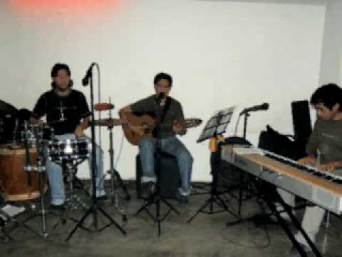 De Golpe y Porrazo Trio