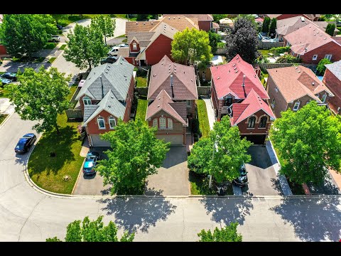9 Faithknight Court, Brampton Home for Sale - Real Estate Properties for Sale
