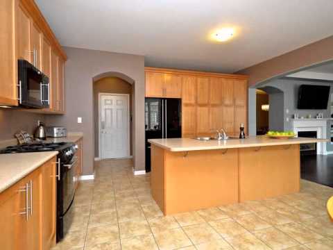 812 Sales Crt, Milton