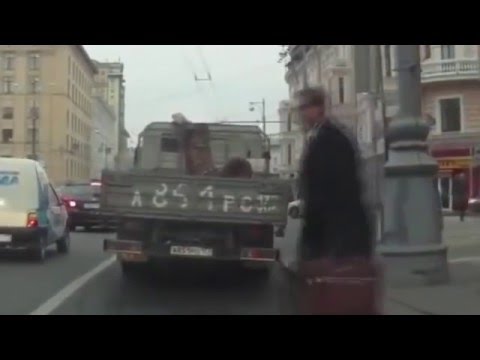 Jak przechodzić przez rosyjską ulicę?
