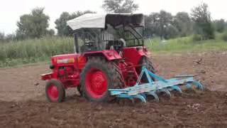 preview picture of video 'Mahindra 265 Powerplus with Cultivator'