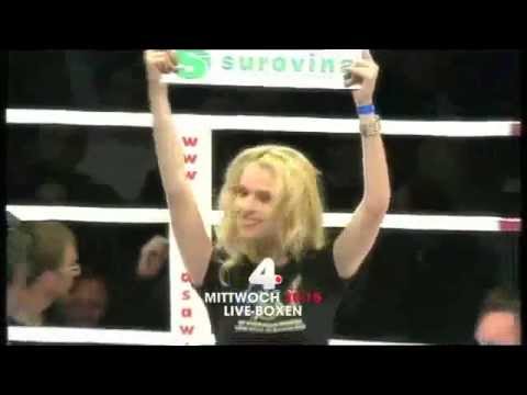 Susi Kentikian VS Melissa McMorrow - MAYO 2012 - PROMO TV