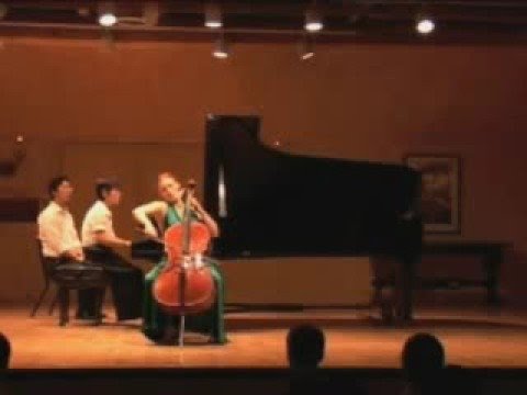 Anna Burden, cello, Schumann Concerto Sehr Lebhaft