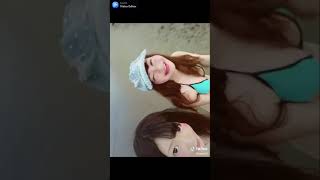 《エロTikTok》『水着』巨乳美少女のペアショット