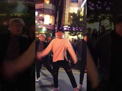 Seventeen - pretty u in hongdae