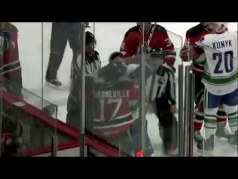 Andrey Pedan vs John Quenneville