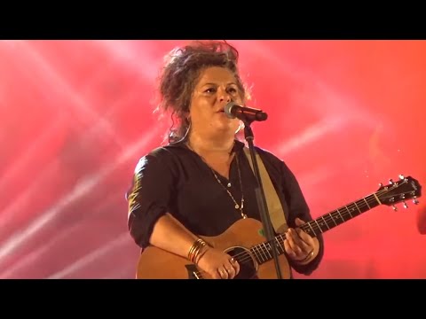 Mατούλα Ζαμάνη 15 Σεπτεμβρίου 2025 συναυλία στο θέατρο Μινωτής (αποσπάσματα).