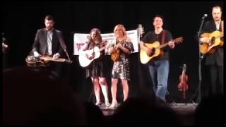 Rhonda Vincent & The Rage w/David Berry -  Ashes of Love