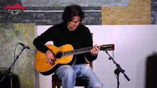 Video thumbnail for Martin 00-42 1926 at The Fellowship of Acoustics by The Fellowship of Acoustics