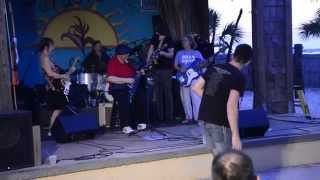 Bryan Lee "Braille Blues Daddy" jams with 30x90 at Paradise