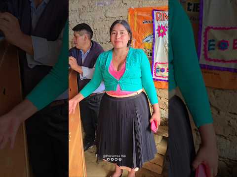 ‼️𝐘𝐄𝐍𝐈 𝐒𝐀𝐍𝐃𝐎𝐕𝐀𝐋  nuestra cantante auténtica de la provincia de Pachitea.