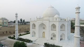 Indian builds Taj Mahal replica home for wife | AFP