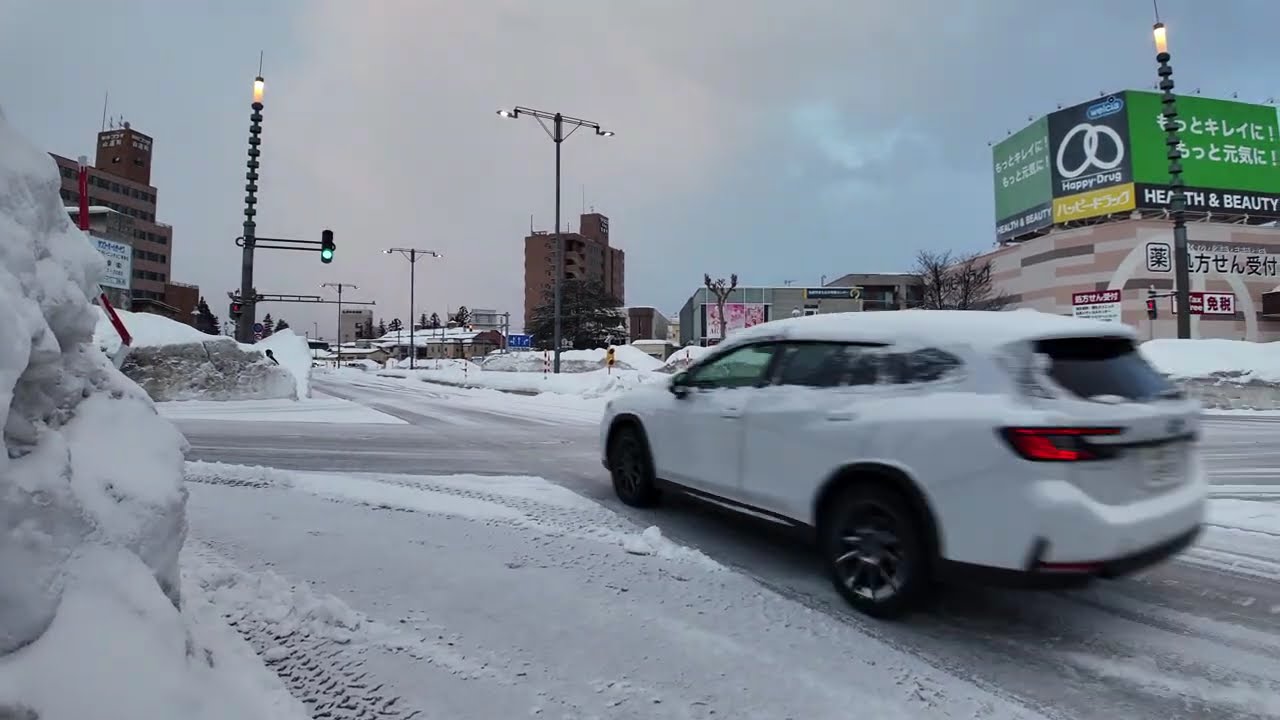 Immersive street-level walking tour through Hirosaki Castle, Japan, showcasing authentic urban landscapes, local architecture, and the vibrant atmosphere of the city's neighborhoods