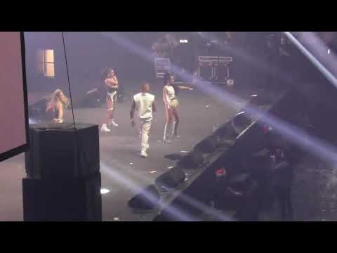 2  UNLIMITED  GET READY  FOR  THIS  18.12.2019; We Love The 90's - The SSE Arena, Wembley .