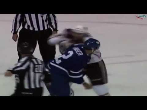 Mark Fraser vs Alex Berry
