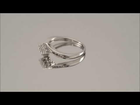 9ct White Gold 20pt Diamond Cluster Ring - D7103