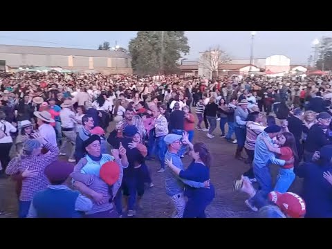 BAILE DE CAMPO - GARABATO (Santa Fe)