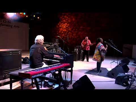 Ruthie Foster -  Live at the Levitt!