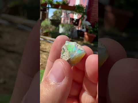 Opal Etiopian de Foc, brut, E27