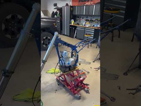 501 loading #husaberg #husaberg501 #501 #dirtbike #enduro #rebuild