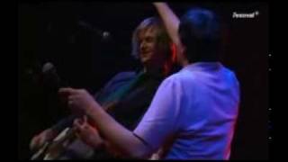 Art Brut - Moving to LA (Live).avi