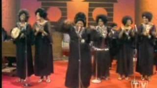 Medley- Clara Ward & The Clara Ward Singers (1971)